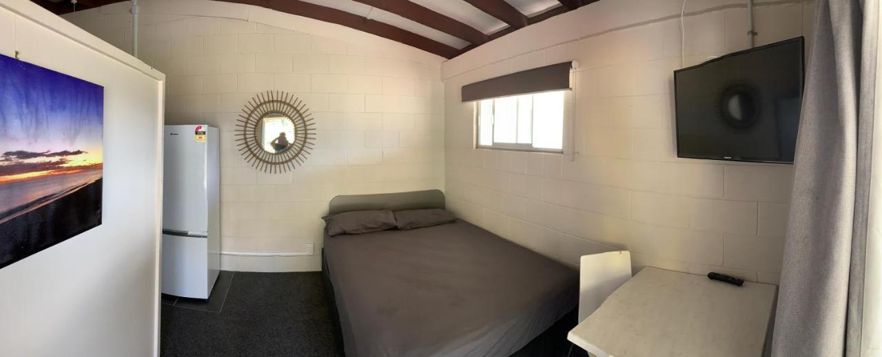 Mahia Motel And Holiday Park Luaran gambar